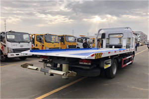 江岸区汽车救援补胎