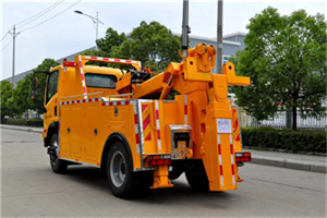 江岸区高速路拖车费